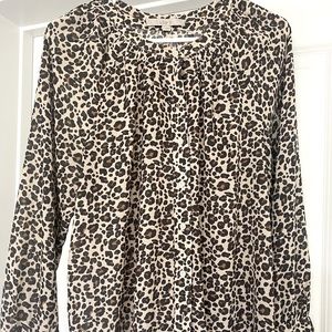 Leopard Loft woven button up- M